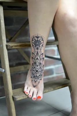 Виды татуировок на ноге: эскизы, фото и идеи - tattopic.ru
