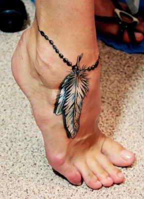 тату на нозі - Пошук Google | Ankle tattoo designs, Indian feather tattoos,  Anklet tattoos