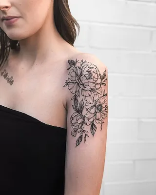 Татуировки на плече у девушек: 50 лучших идей для вашей следующей татуировки  - tattopic.ru
