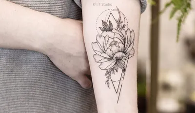 ТАТУ НА РУКЕ ДЛЯ ДЕВУШЕК - KOT Tattoo Studio