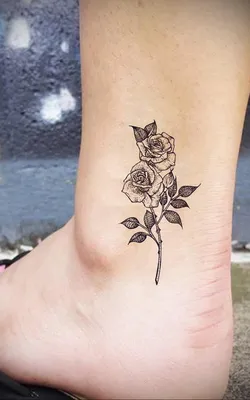 Татуировка роза на ноге - красота и символика - fotovam.ru