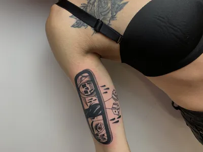 Наколка чулки - новый тренд в мире татуировок - tattopic.ru