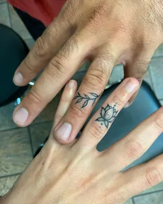 Татуировка обручальное кольцо: символ любви и верности - tattopic.ru