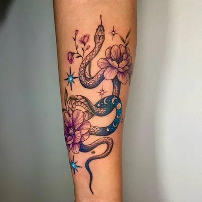 Разберём художественную татуировку змея. История символа и ее значения? |  tattooМир | Дзен
