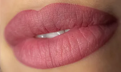 Перманентный макияж губ коралловый цвет - 88 фото