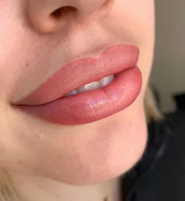 Бесконтурный татуаж губ Lip Blush | Арт-клиника Анны Савиной