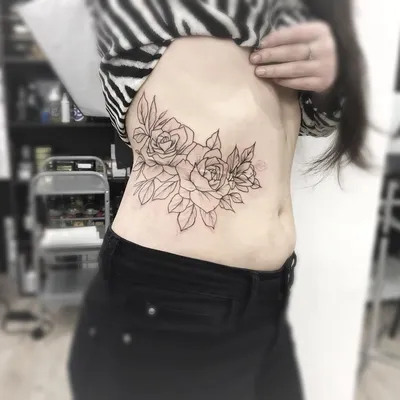 TATTOO Обучение Kazan on Instagram: \"Закрыли шрам от аппендицита и самые  видные растяжки👌🏽 Запись на сеанс 👇🏾 🟡89872108857📲🔥🔥 #piercingkazan  #piercings #kazanpiercing #скидкиказань #живиярко #акциятату  #твойденькрошка #акцияказань #скидкинатату ...