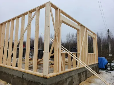 Строительство каркасных домов – будущее малоэтажного загородного  домостроения в России.