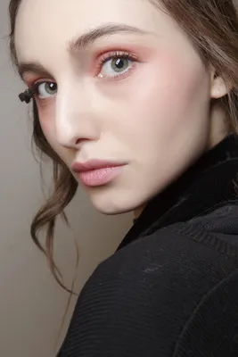 Как сделать макияж smoky eyes для зеленых глаз