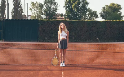 Картинки физическое упражнение девушка спортивная Теннис
