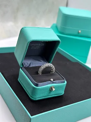 Кольцо с бриллиантами в стиле Тиффани