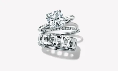 Помолвочное кольцо в стиле Тиффани с сертифицированным якутским бриллиантом  купить в ювелирном интернет-магазине LA VIVION