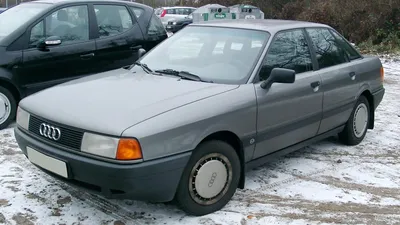 Накладки порогов GT на Audi 80 B3