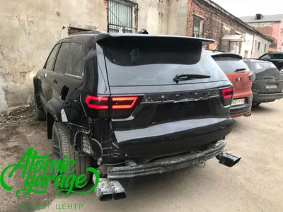 Jeep Grand Cherokee Trackhawk на детейлинг процедурах в тюнинг-ателье  Eastline Garage