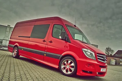 Бампер передний Mercedes Sprinter w906, Мерседес Спринтер тюнинг: продажа,  цена в Киеве. Автомобильные аэродинамические обвесы от \"Компания авто  запчастей аккумуляторов и тюнинга ENERGOBAT\" - 918109251