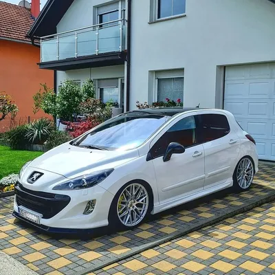 Альтернативная оптика передняя Tuning-Tec Daylight для PEUGEOT 207 (06-12),  черные | Tuningmode.ru