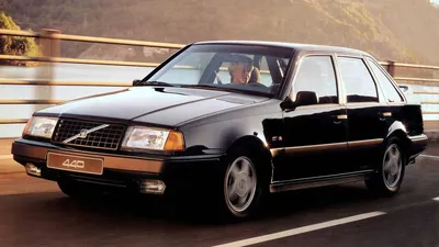 Volvo 440 turbo \"pinki\" (1990) - Garaget