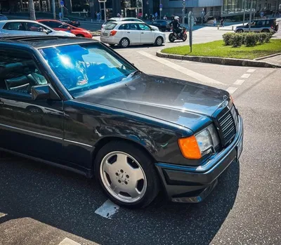 Тюнинг Mercedes W124 из Украины удивил американцев | ТопЖыр