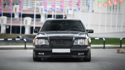 Mercedes W124 Бленда стекловолокно под покраску купить по лучшей ❗цене – в  интернет магазине тюнинга 🚗 DDAudio