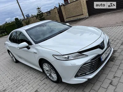 Аренда Toyota Camry, xv70 белая с водителем в Егорьевске