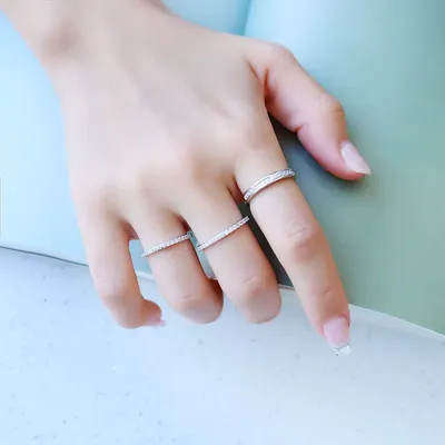 Серебряные обручальные кольца с натуральным камнем