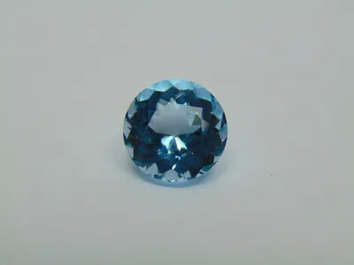 11.40ct Topaz Swiss 14mm – Paranhos Gems