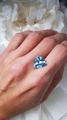 Натуральный Топаз Swiss Blue 7.24Ct. 12,8х12,8х8 mm (ID#1318883186), цена:  5300 ₴, купить на Prom.ua