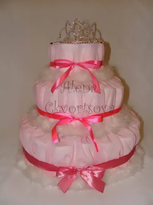 именниный пирог первое красивый торт для первого дня рождения маленькой  принцессы Стоковое Фото - изображение насчитывающей зеленый, цветасто:  127593776