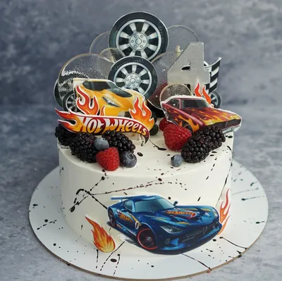 Торт в стиле машинок \"Hot wheels\". Внутри -медовый с кремом Пломбир и  вишней,2,8 кг. Заказ для внука был сделан Еленой,из Актау!Мне… | Instagram