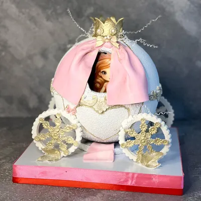 Кондитерские курсы Шымкент on Instagram: \"3 D торт карета для золушки. Идея  не моя. Торт выполнен по фотографии @natali_pertli.mk\"
