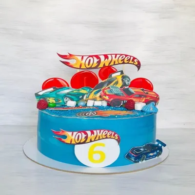 Торт Hot Wheels 13101718 стоимостью 8 770 рублей - торты на заказ  ПРЕМИУМ-класса от КП «Алтуфьево»