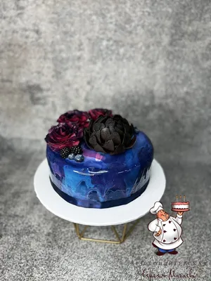 Торт на день рождения Космос для девочки на заказ по цене от 1050 руб./кг в  кондитерской Wonders в Москве