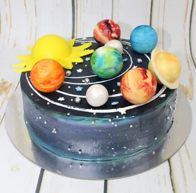 Торт космос с планетами — на заказ по цене 950 рублей кг | Кондитерская  Мамишка Москва