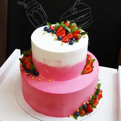 Летний торт со шпинатом \"Клубнично-сливочная нежность\" - пошаговый рецепт с  фото на Готовим дома