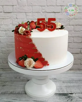 Торты на заказ Лотошино🎂 su Instagram: \"Торт маме ♥️ Вес: 2,8 кг ⚖️ Декор:  Живые цветы 🌺/Ягода 🍓 ______ Для за… | Торт, Пироги на день рождения, Торт  для мамы