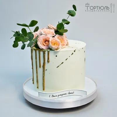 Нежный торт на 16 лет 10051420 стоимостью 9 130 рублей - торты на заказ  ПРЕМИУМ-класса от КП «Алтуфьево»