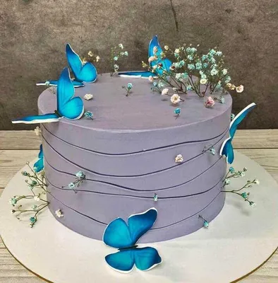 Торт c бабочками на заказ в СПб | Шоколадная крошка