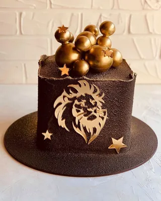 Торт лев с короной — https://sabicake.ru