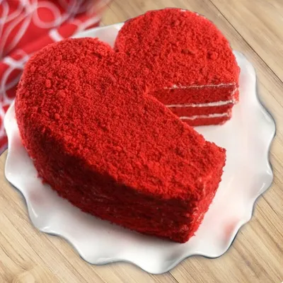 Свадебный торт в виде сердца
