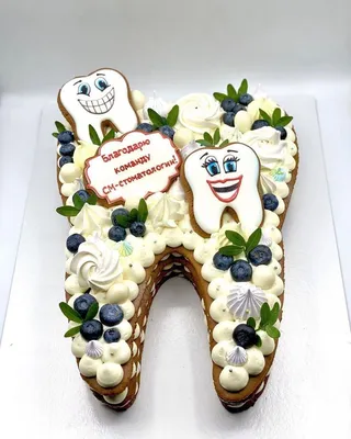 Торт стоматологу в виде зуба 20053321 стоматологу-мужчине с мастикой  стоимостью 14 300 рублей - торты на заказ ПРЕМИУМ-класса от КП «Алтуфьево»