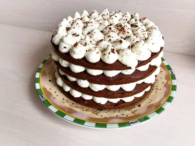 Омар Алтынай - Еще один прекрасный, квадратный торт вупи пай весом 1,7 кг👌  | Facebook