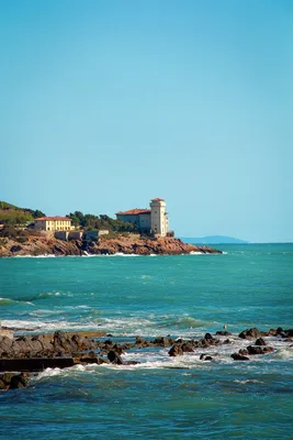 Этрусское побережье, Тоскана, роскошные виллы на продажу, вписанные в  историю, природу и море | Broker Immobiliare