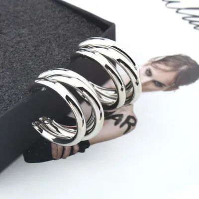 Тройное кольцо HUSS с чёрным фианитом из грубого серебра 925. Серебряное  кольцо с чёрным камнем в магазине «HUSS» на Ламбада-маркете
