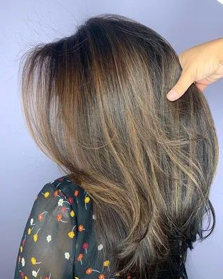 Окрашивание Ombre Hair (омбре, балаяж, растяжка цвета) - «Измениться, но не  кардинально? Привнести легкость в свой образ и освежить цвет волос? Омбре  на темные волосы средней длины.» | отзывы