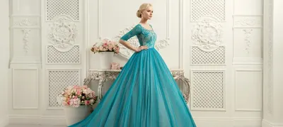Цветные свадебные платья, каталог салона в Москве. Цены,фото.
