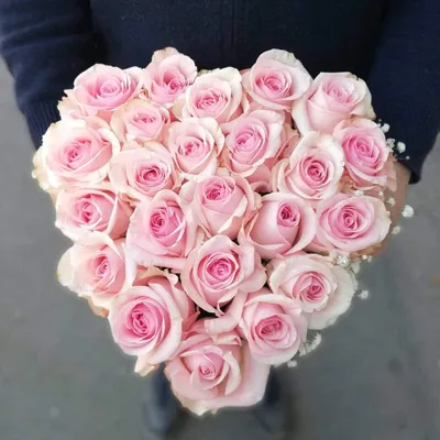 Коробочка в виде сердца с розами - купить с доставкой от ElitBuket