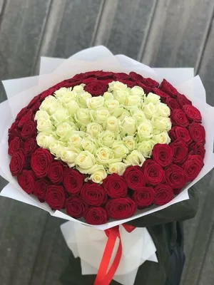 Композиция из цветов в форме сердца купить в Краснодаре недорого - доставка  24 часа