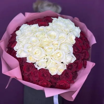 Красные розы и Raffaello в коробке в форме сердца заказать с доставкой в  Челябинске - салон «Дари Цветы»