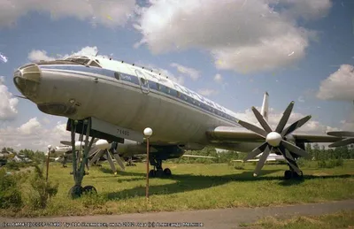Пассажирский Самолет «Ту-114»