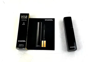 LE VOLUME RÉVOLUTION DE CHANEL Extreme volume mascara 3d-printed brush 10 -  Noir | CHANEL